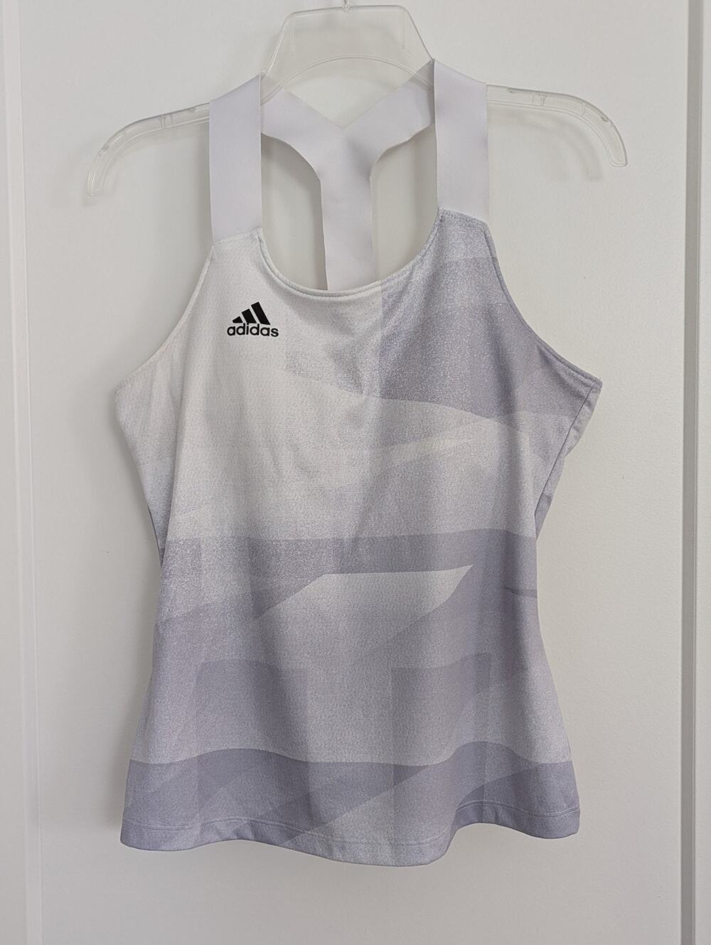 Adidas Prime Blue Ladies Med White Lilac Tank W/Bra Heat.Rdy Active Wear EUC